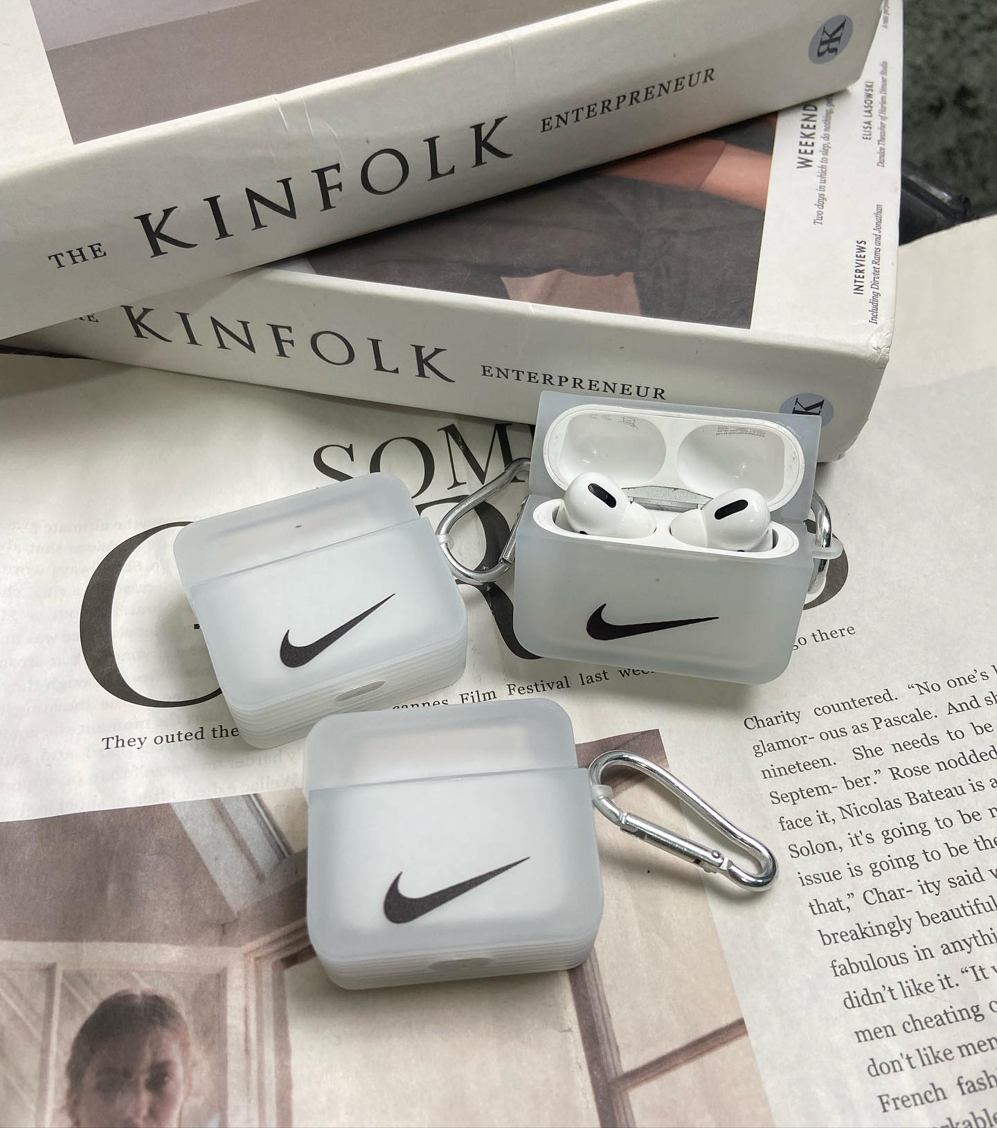 AirPods Pro 2 Case - Eggshell Protective Cover with Clip