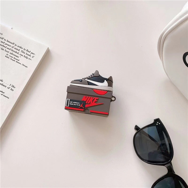 Cactus Court Low – White Accent Sneaker AirPods Case | Coverner India